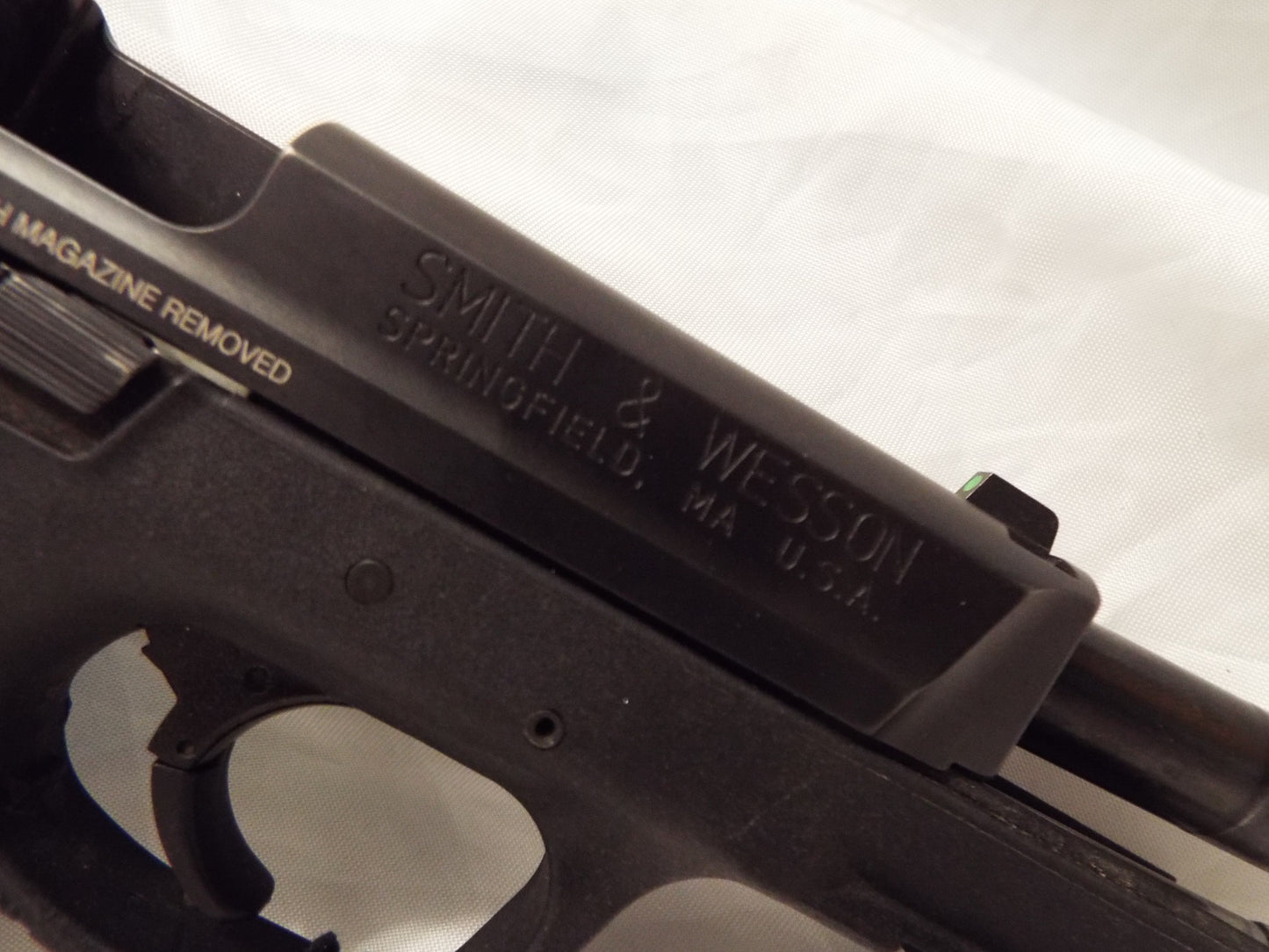 Smith & Wesson M&P 9 - 9mm