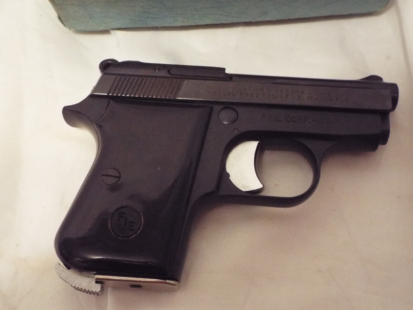 F.I.E. FIREARMS TITAN MODEL E27B, 2.5" BARREL, .25 ACP, POCKET PISTOL, BLUED - .25 ACP - 6 ROUNDS - 2.5 "